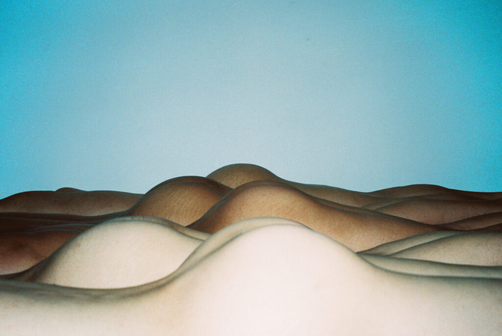 © Ren Hang